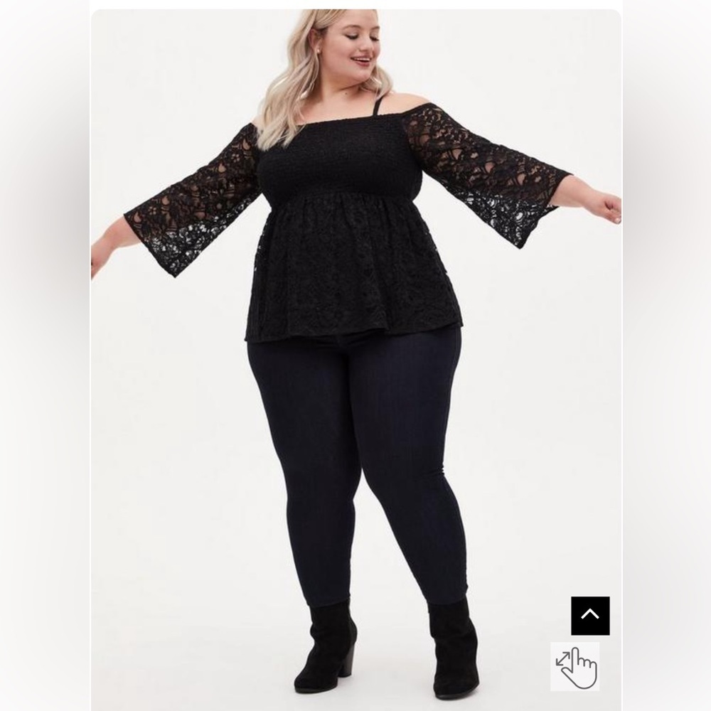 NWT Torrid Babydoll Lace Smocked Cold Shoulder Top Size 0